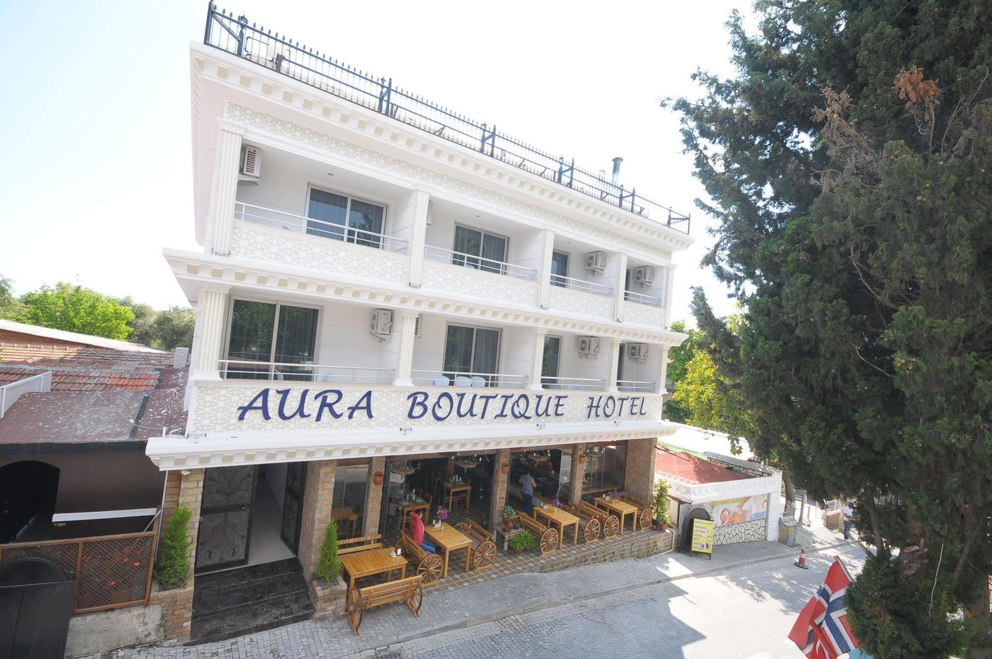 Aura Hotel Side Exterior foto